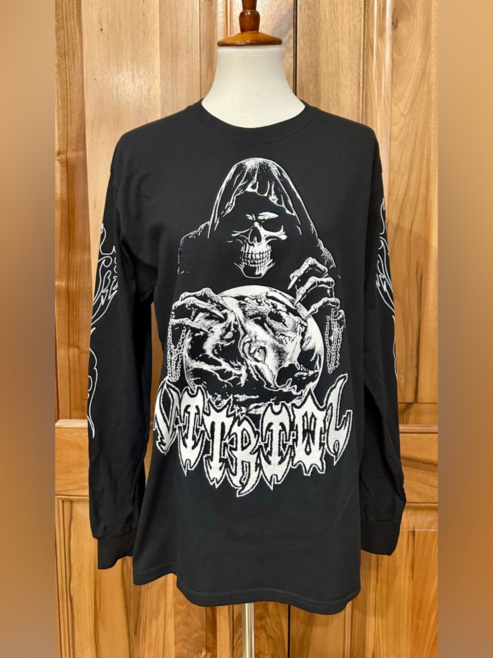 Vitriol Skull/Reaper/Globe/Flames Long-Sleeve T-Shirt, M, EUC
